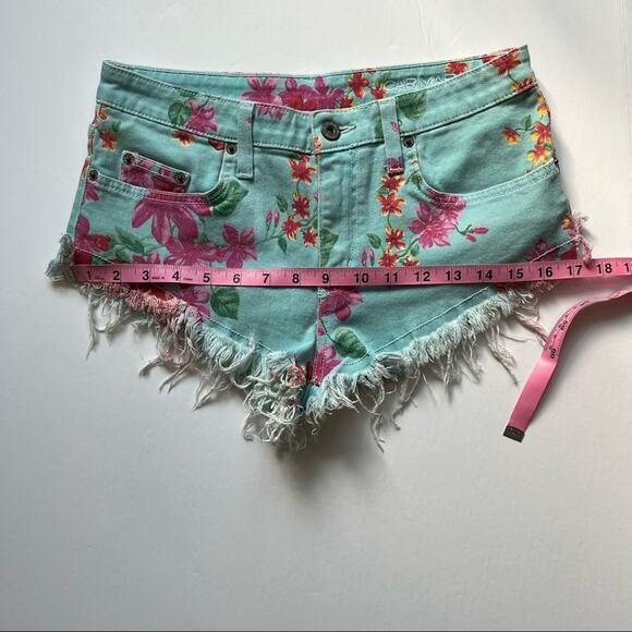 LF Carmar Festival Shorts Size 27 Floral Cheeky Distressed Teal Pink - Picture 11 of 13